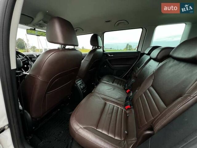 Белый Шкода Ети, объемом двигателя 2 л и пробегом 270 тыс. км за 12700 $, фото 11 на Automoto.ua