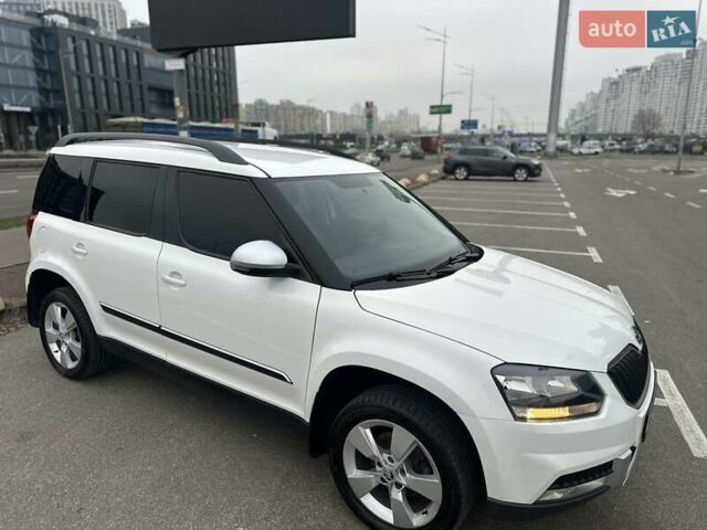 Белый Шкода Ети, объемом двигателя 1.97 л и пробегом 205 тыс. км за 9800 $, фото 6 на Automoto.ua