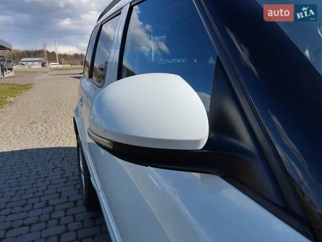 Белый Шкода Ети, объемом двигателя 1.97 л и пробегом 305 тыс. км за 12500 $, фото 7 на Automoto.ua