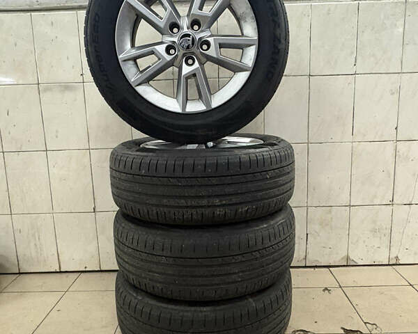 Белый Шкода Ети, объемом двигателя 1.97 л и пробегом 247 тыс. км за 15000 $, фото 22 на Automoto.ua