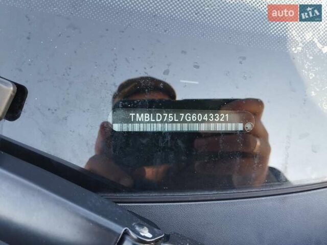 Белый Шкода Ети, объемом двигателя 1.97 л и пробегом 305 тыс. км за 12500 $, фото 26 на Automoto.ua