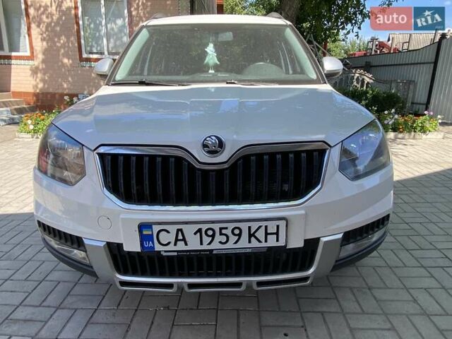 Белый Шкода Ети, объемом двигателя 1.97 л и пробегом 253 тыс. км за 13500 $, фото 3 на Automoto.ua