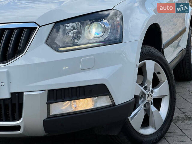Шкода Ети 2016 в Стрые на Automoto.ua Белый Шкода Ети, объемом двигателя 2 л и пробегом 319 тыс. км за 14500 $, фото 15 на Automoto.ua