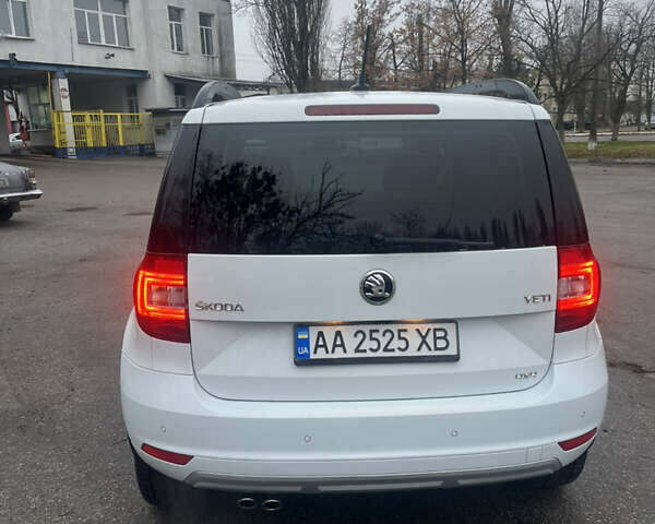 Белый Шкода Ети, объемом двигателя 1.97 л и пробегом 247 тыс. км за 15000 $, фото 4 на Automoto.ua