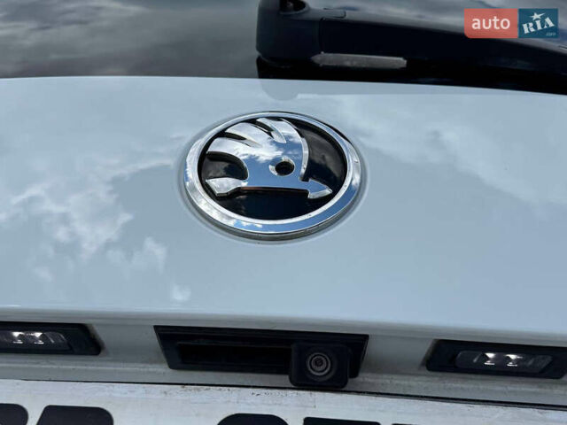 Шкода Ети 2016 в Стрые на Automoto.ua Белый Шкода Ети, объемом двигателя 2 л и пробегом 319 тыс. км за 14500 $, фото 40 на Automoto.ua