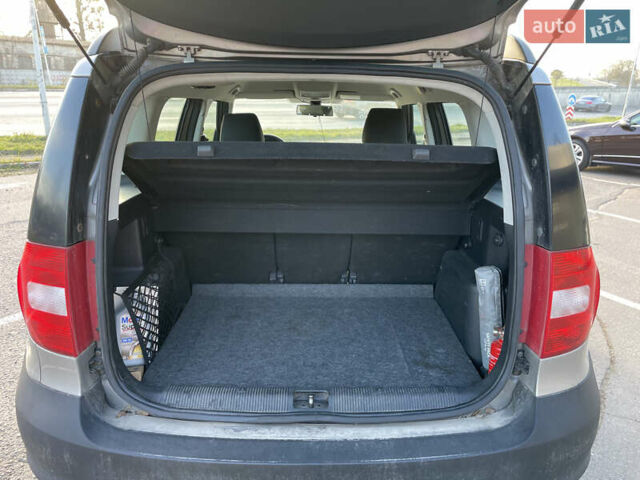 Бежевий Шкода Єті, об'ємом двигуна 1.2 л та пробігом 136 тис. км за 6999 $, фото 12 на Automoto.ua