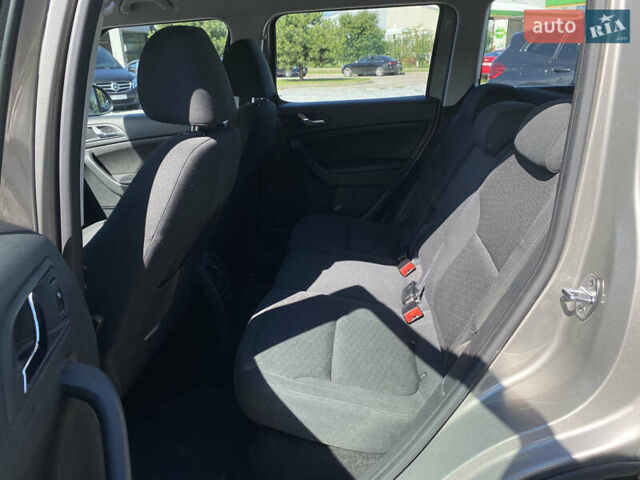 Бежевый Шкода Ети, объемом двигателя 1.8 л и пробегом 159 тыс. км за 8800 $, фото 16 на Automoto.ua