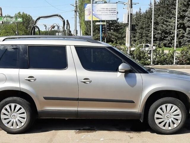 Бежевый Шкода Ети, объемом двигателя 0 л и пробегом 195 тыс. км за 5100 $, фото 3 на Automoto.ua
