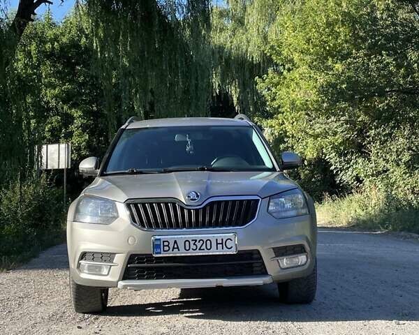 Бежевий Шкода Єті, об'ємом двигуна 1.97 л та пробігом 285 тис. км за 11300 $, фото 4 на Automoto.ua