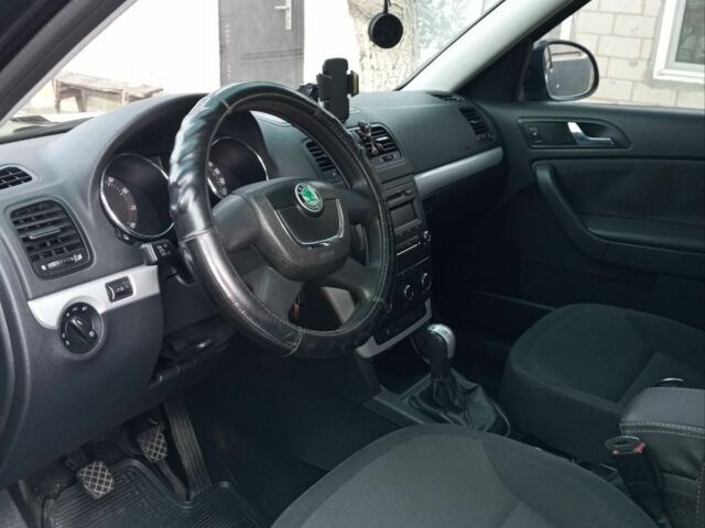 Шкода Єті 2009 у Верхнеднепровске на Automoto.ua Чорний Шкода Єті, об'ємом двигуна 1.8 л та пробігом 108 тис. км за 8100 $, фото 4 на Automoto.ua