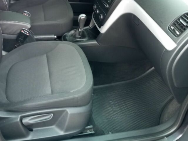 Шкода Єті 2009 у Верхнеднепровске на Automoto.ua Чорний Шкода Єті, об'ємом двигуна 1.8 л та пробігом 108 тис. км за 8100 $, фото 7 на Automoto.ua