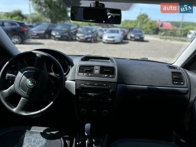 Чорний Шкода Єті, об'ємом двигуна 0 л та пробігом 195 тис. км за 6850 $, фото 11 на Automoto.ua