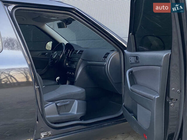 Чорний Шкода Єті, об'ємом двигуна 1.2 л та пробігом 191 тис. км за 6999 $, фото 17 на Automoto.ua