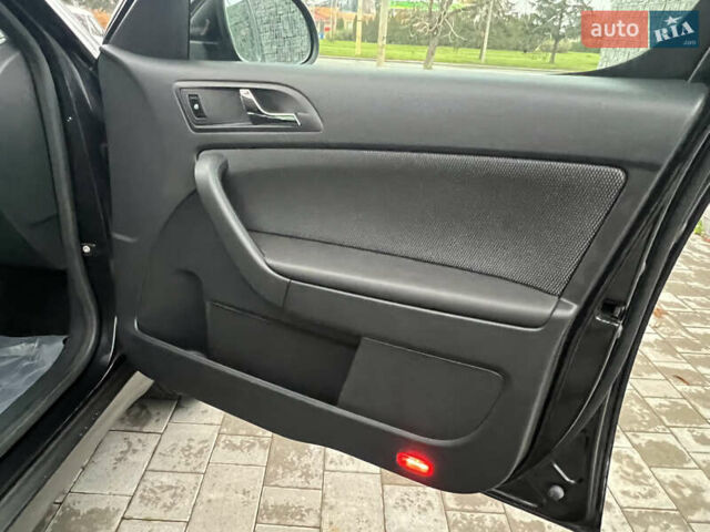 Черный Шкода Ети, объемом двигателя 1.8 л и пробегом 172 тыс. км за 9999 $, фото 44 на Automoto.ua