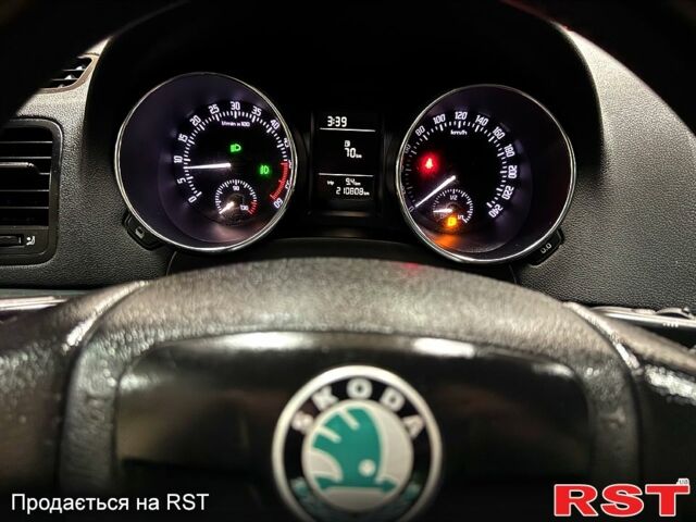 Коричневый Шкода Ети, объемом двигателя 2 л и пробегом 210 тыс. км за 7000 $, фото 13 на Automoto.ua