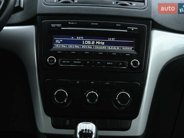 Коричневый Шкода Ети, объемом двигателя 1.8 л и пробегом 177 тыс. км за 8200 $, фото 42 на Automoto.ua