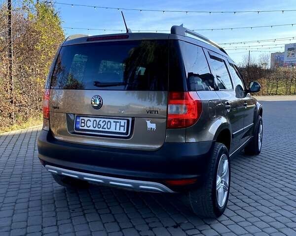 Коричневий Шкода Єті, об'ємом двигуна 1.2 л та пробігом 128 тис. км за 8999 $, фото 57 на Automoto.ua