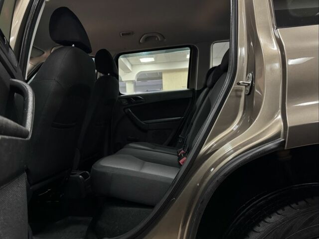 Коричневый Шкода Ети, объемом двигателя 2 л и пробегом 210 тыс. км за 7000 $, фото 9 на Automoto.ua