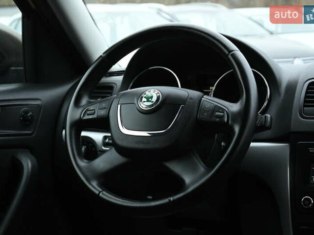 Коричневый Шкода Ети, объемом двигателя 1.8 л и пробегом 177 тыс. км за 8200 $, фото 41 на Automoto.ua