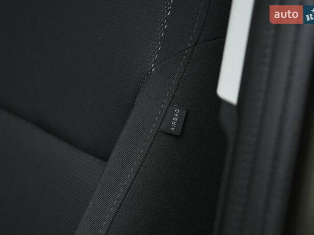 Коричневый Шкода Ети, объемом двигателя 1.8 л и пробегом 177 тыс. км за 8200 $, фото 23 на Automoto.ua