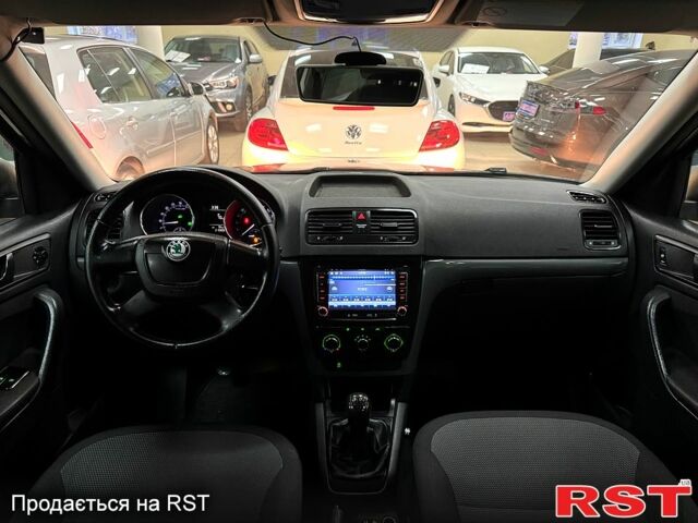 Коричневый Шкода Ети, объемом двигателя 2 л и пробегом 210 тыс. км за 7000 $, фото 10 на Automoto.ua