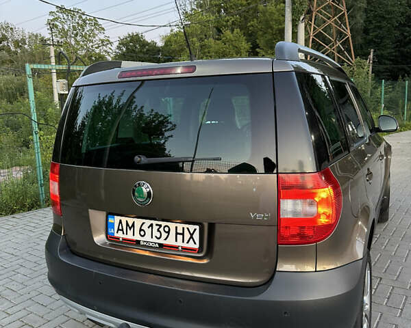 Коричневый Шкода Ети, объемом двигателя 1.2 л и пробегом 215 тыс. км за 8800 $, фото 3 на Automoto.ua