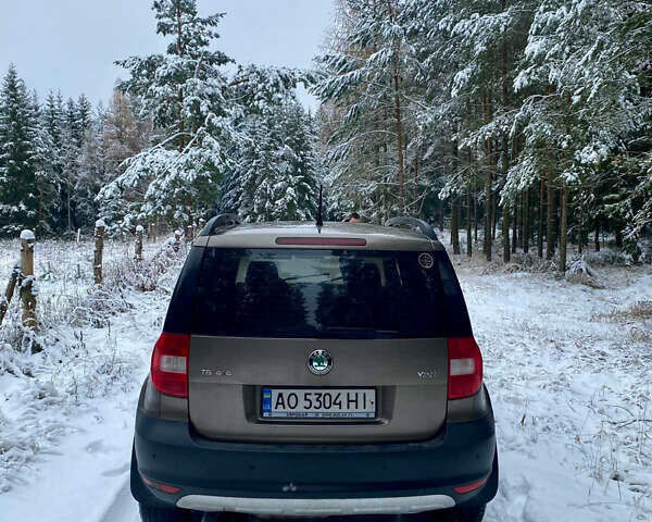 Коричневий Шкода Єті, об'ємом двигуна 1.8 л та пробігом 216 тис. км за 6400 $, фото 3 на Automoto.ua