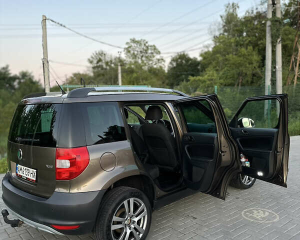 Коричневый Шкода Ети, объемом двигателя 1.2 л и пробегом 215 тыс. км за 8800 $, фото 18 на Automoto.ua