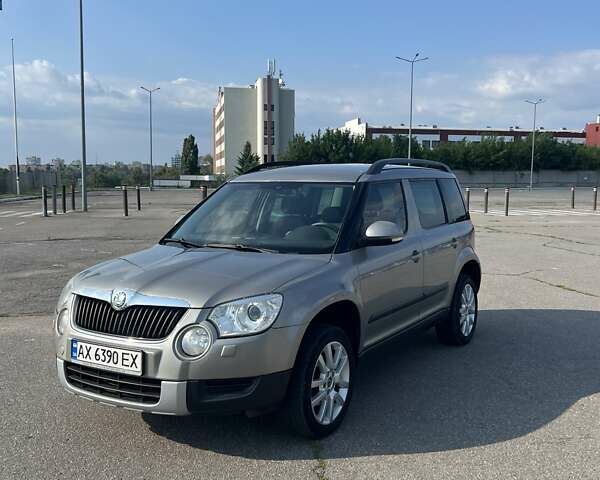 Коричневый Шкода Ети, объемом двигателя 1.97 л и пробегом 181 тыс. км за 12000 $, фото 2 на Automoto.ua