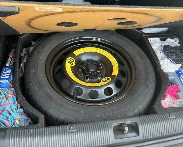 Коричневый Шкода Ети, объемом двигателя 1.97 л и пробегом 181 тыс. км за 12000 $, фото 9 на Automoto.ua