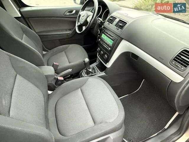 Коричневий Шкода Єті, об'ємом двигуна 1.2 л та пробігом 127 тис. км за 6900 $, фото 50 на Automoto.ua