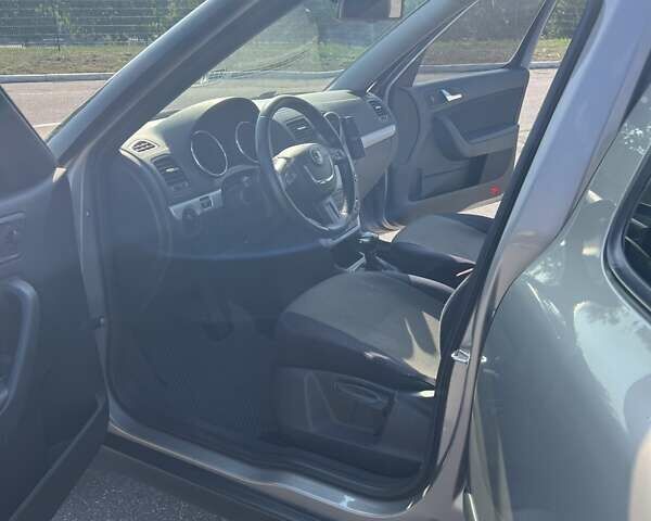 Коричневый Шкода Ети, объемом двигателя 1.97 л и пробегом 181 тыс. км за 12000 $, фото 12 на Automoto.ua