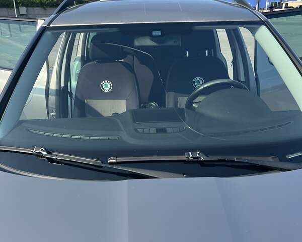 Коричневый Шкода Ети, объемом двигателя 1.97 л и пробегом 181 тыс. км за 12000 $, фото 5 на Automoto.ua