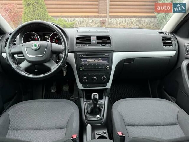 Коричневий Шкода Єті, об'ємом двигуна 1.2 л та пробігом 127 тис. км за 6900 $, фото 57 на Automoto.ua
