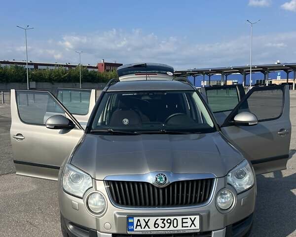 Коричневый Шкода Ети, объемом двигателя 1.97 л и пробегом 181 тыс. км за 12000 $, фото 11 на Automoto.ua