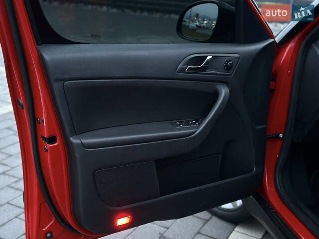 Красный Шкода Ети, объемом двигателя 0 л и пробегом 198 тыс. км за 9999 $, фото 43 на Automoto.ua