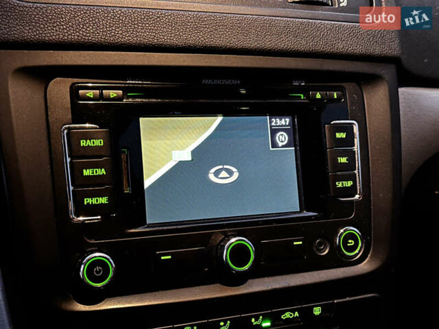 Красный Шкода Ети, объемом двигателя 0 л и пробегом 198 тыс. км за 9999 $, фото 58 на Automoto.ua