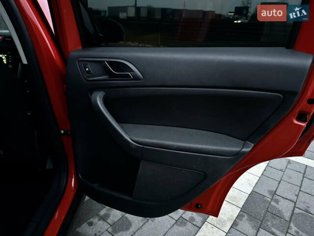 Красный Шкода Ети, объемом двигателя 0 л и пробегом 198 тыс. км за 9999 $, фото 49 на Automoto.ua