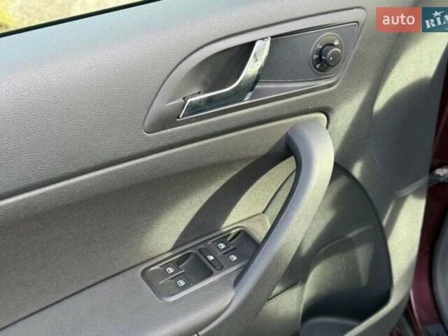 Красный Шкода Ети, объемом двигателя 2 л и пробегом 111 тыс. км за 8200 $, фото 14 на Automoto.ua