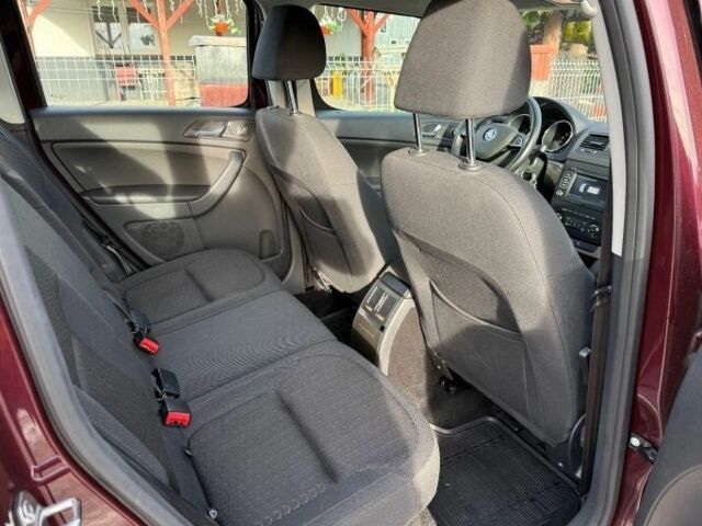 Червоний Шкода Єті, об'ємом двигуна 2 л та пробігом 111 тис. км за 7900 $, фото 15 на Automoto.ua