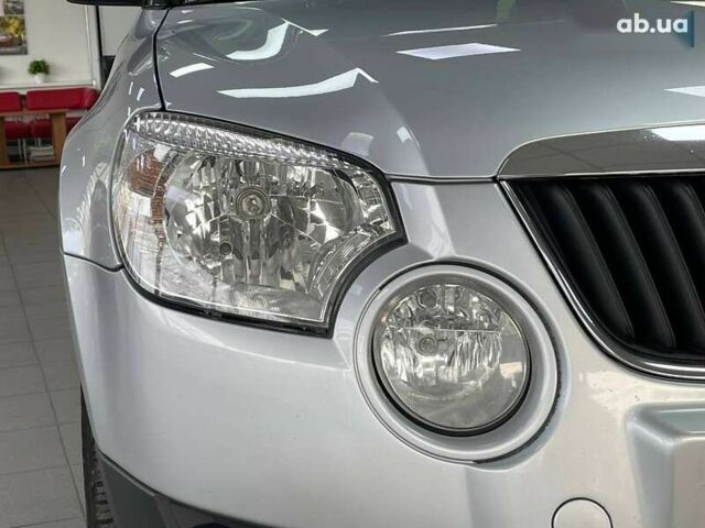 Шкода Ети, объемом двигателя 2 л и пробегом 328 тыс. км за 7490 $, фото 2 на Automoto.ua