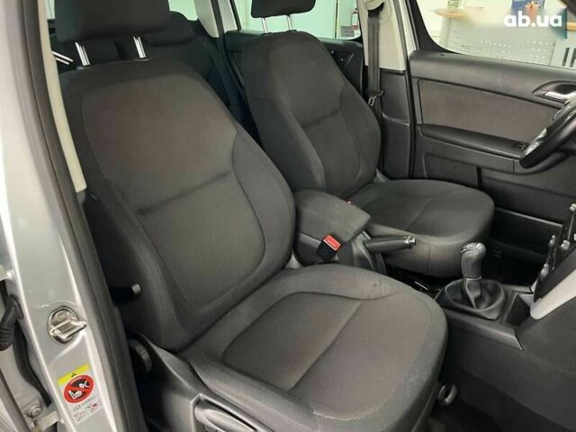 Шкода Ети, объемом двигателя 2 л и пробегом 328 тыс. км за 7490 $, фото 24 на Automoto.ua