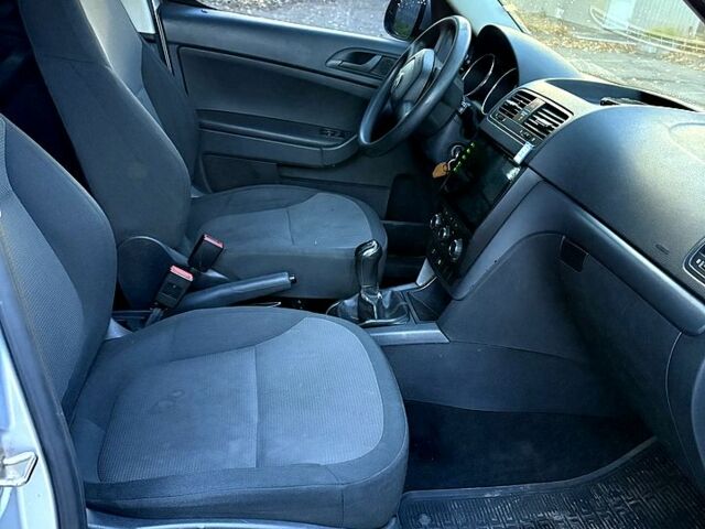 Шкода Ети, объемом двигателя 1.8 л и пробегом 206 тыс. км за 3500 $, фото 3 на Automoto.ua