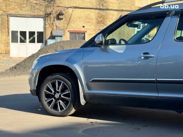 Сірий Шкода Єті, об'ємом двигуна 2 л та пробігом 206 тис. км за 16790 $, фото 5 на Automoto.ua