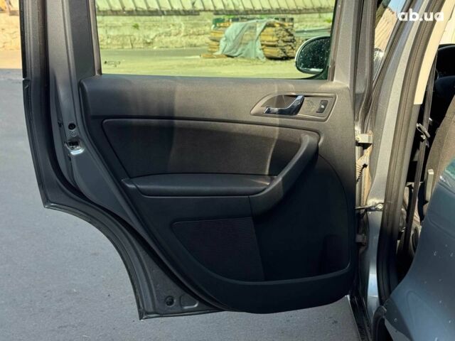 Сірий Шкода Єті, об'ємом двигуна 2 л та пробігом 206 тис. км за 16790 $, фото 32 на Automoto.ua