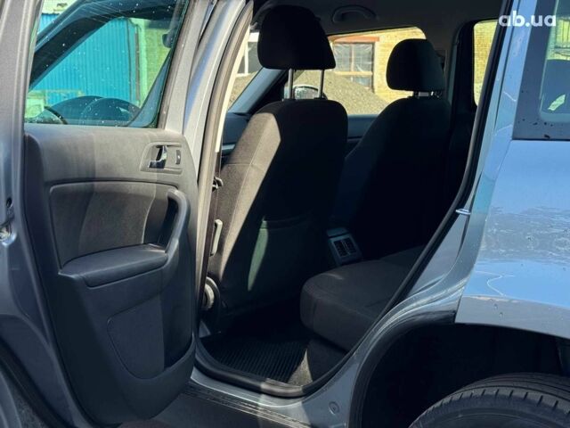 Сірий Шкода Єті, об'ємом двигуна 2 л та пробігом 206 тис. км за 16790 $, фото 31 на Automoto.ua