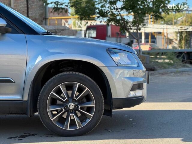 Сірий Шкода Єті, об'ємом двигуна 2 л та пробігом 206 тис. км за 16790 $, фото 11 на Automoto.ua