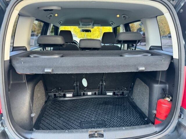 Серый Шкода Ети, объемом двигателя 0 л и пробегом 316 тыс. км за 8500 $, фото 14 на Automoto.ua