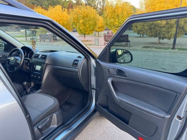 Серый Шкода Ети, объемом двигателя 0 л и пробегом 316 тыс. км за 8500 $, фото 6 на Automoto.ua