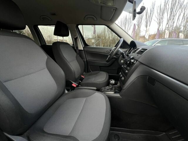 Серый Шкода Ети, объемом двигателя 1.2 л и пробегом 206 тыс. км за 8300 $, фото 17 на Automoto.ua